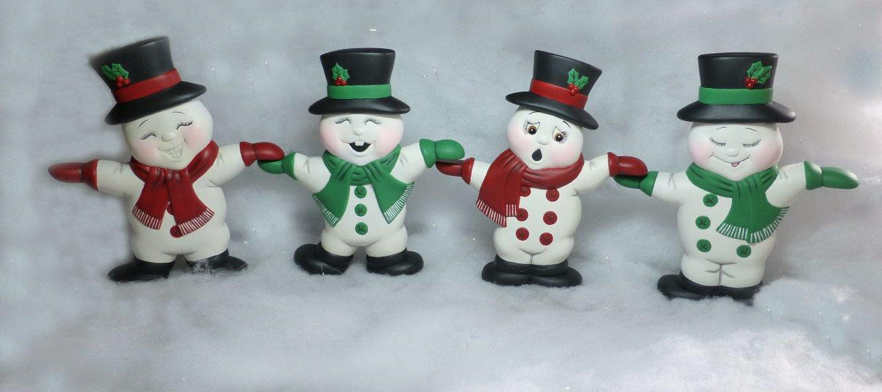 Hand in Hand Snowmen