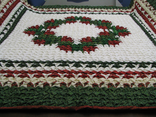 Puffy Christmas Wreath Quilt